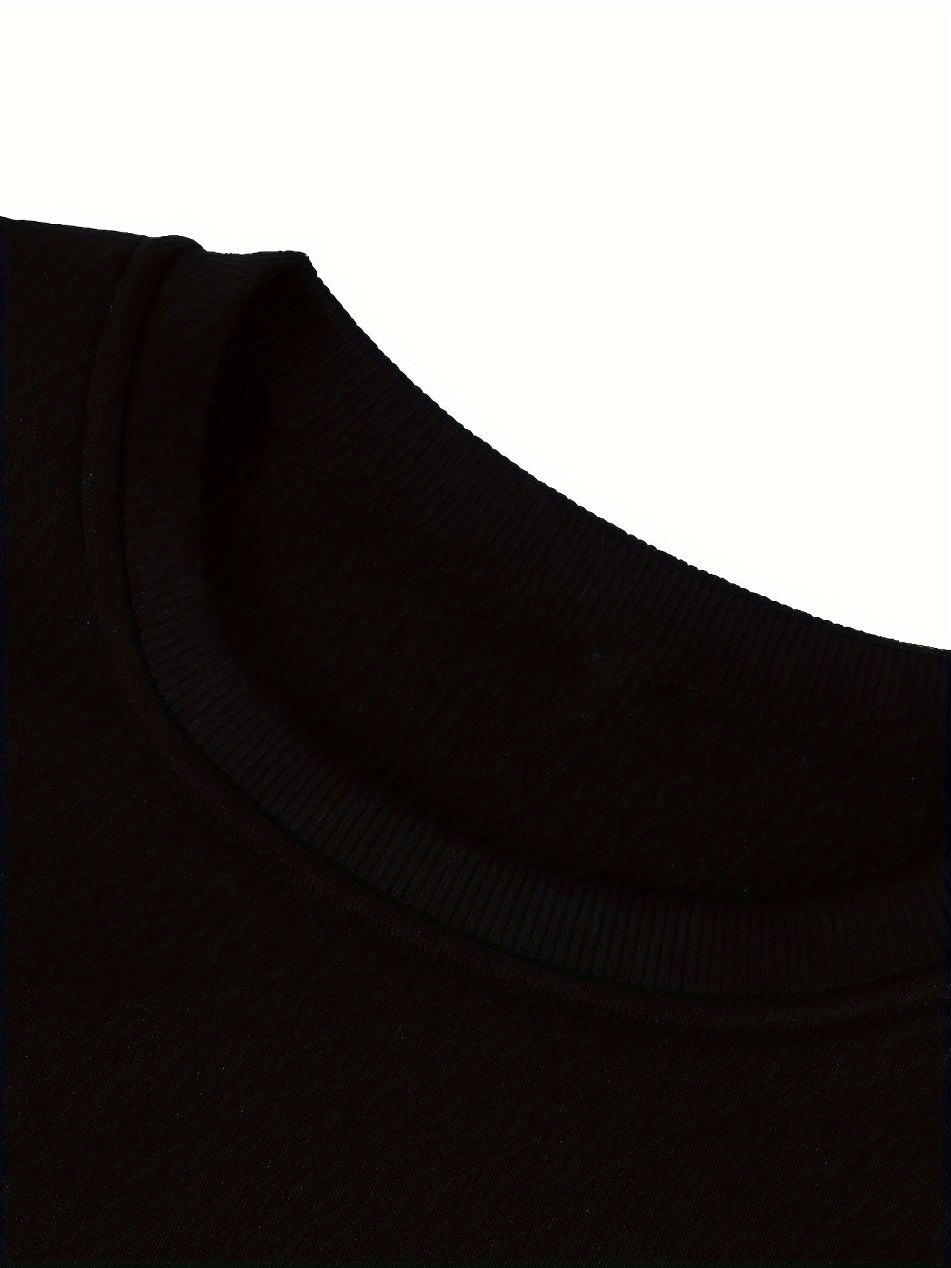 Christmas Graphic Sweatshirt - Crew Neck Casual Style for the Holidays - NOVA TRENZ