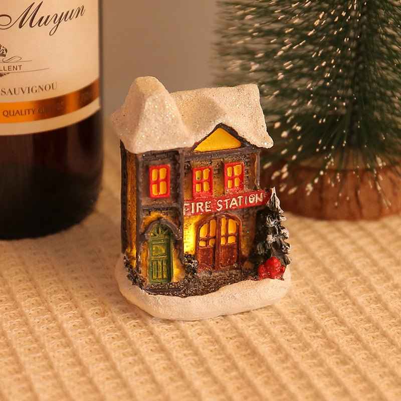 Christmas Illuminated House Ornaments - Colorful Resin Cabins Tabletop Decorations - NOVA TRENZ